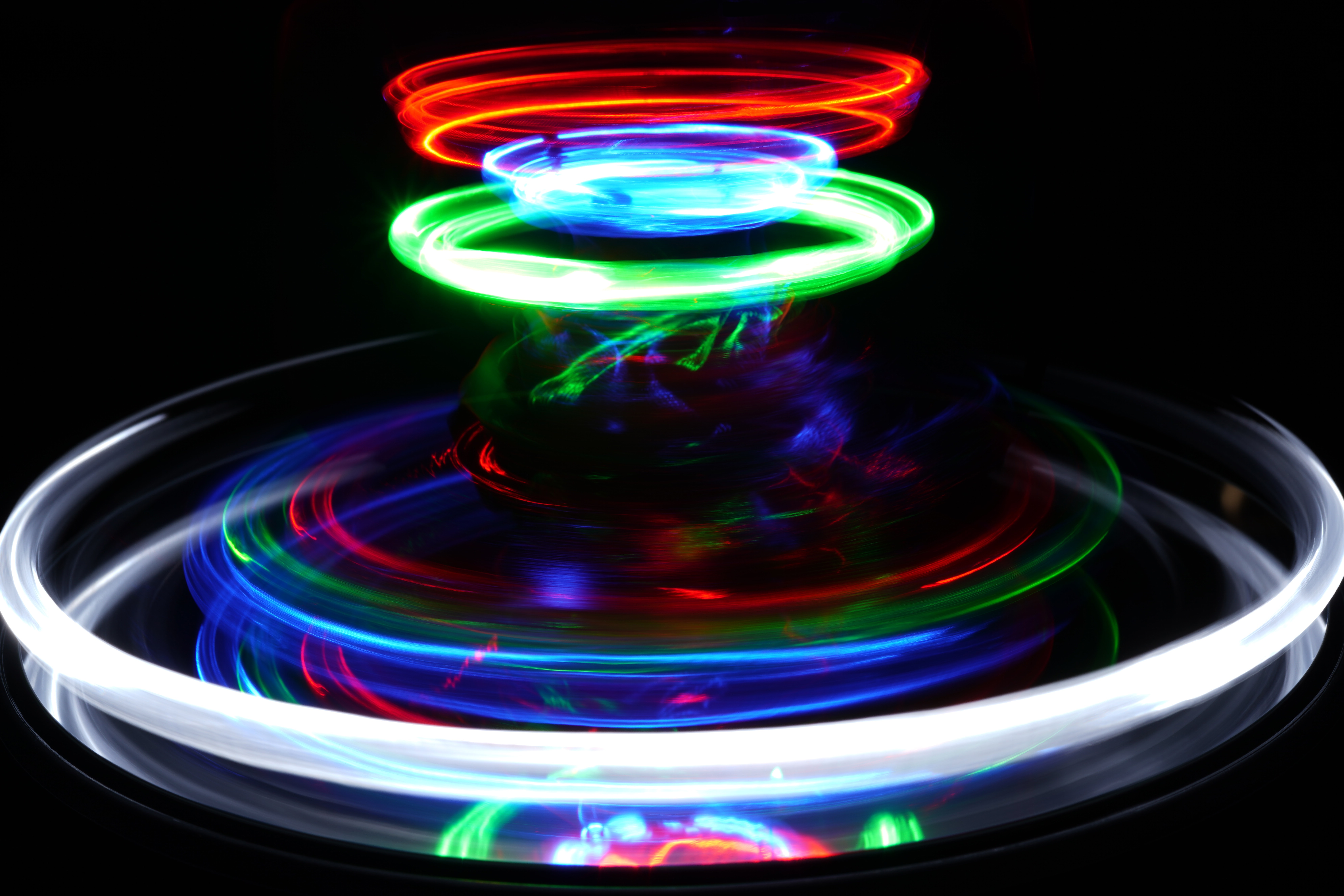 為什么國(guó)產(chǎn)相機(jī)造不出來？-鋒巢網(wǎng)