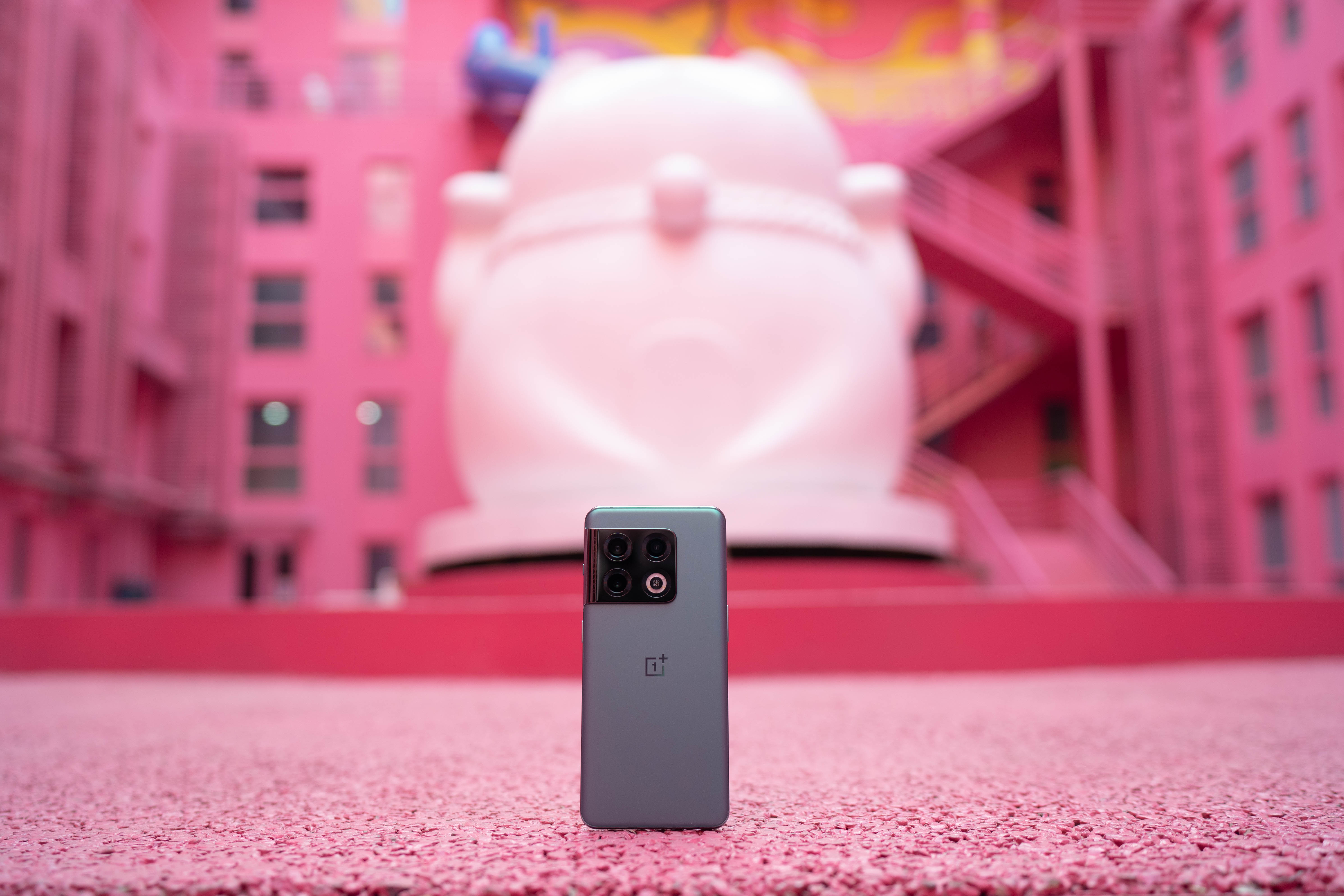 一加10 Pro體驗(yàn)：10全10美，實(shí)力派影音+游戲雙旗艦誕生-鋒巢網(wǎng)