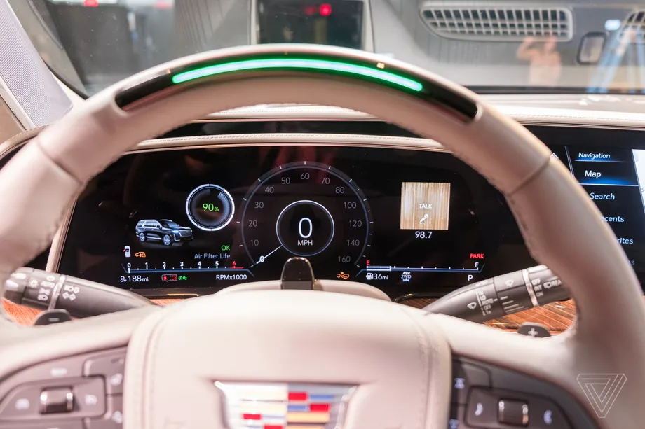 通用汽車(chē)表示，高通的電腦芯片將為下一代“免提”駕駛模式提供動(dòng)力-鋒巢網(wǎng)